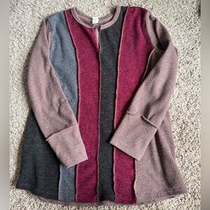Boutique Sweater size 3XL.